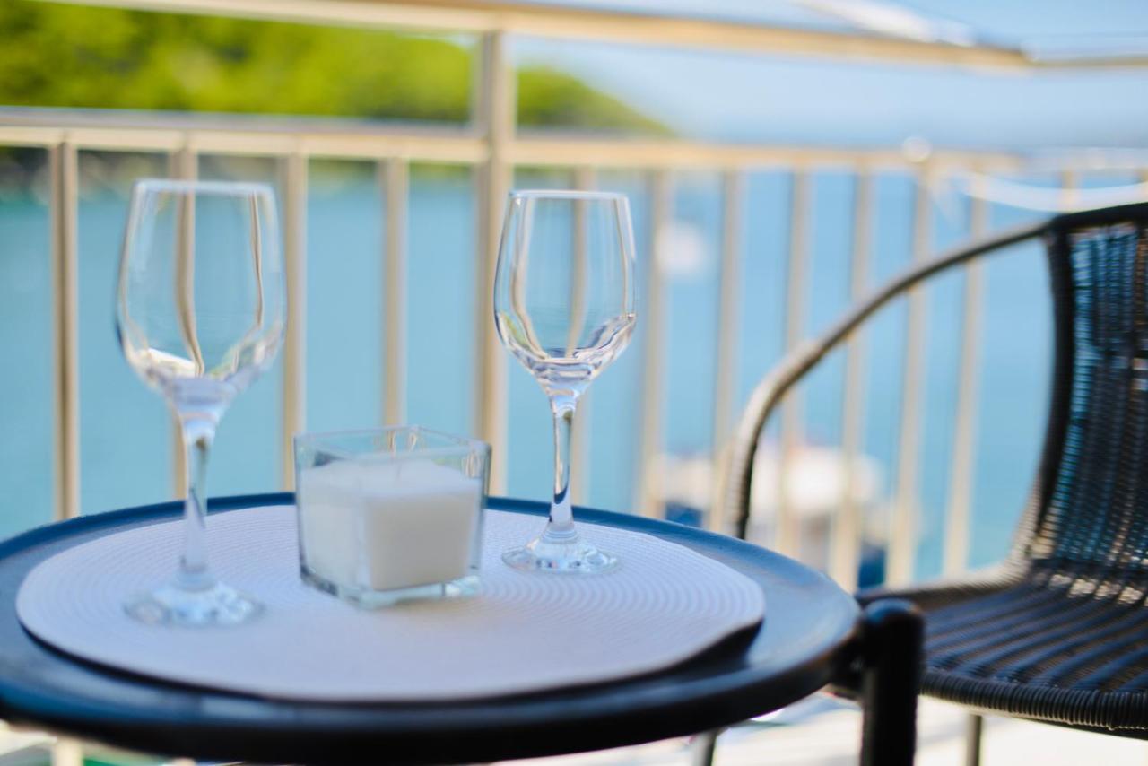 Apartment Niksa Novigrad  Eksteriør billede