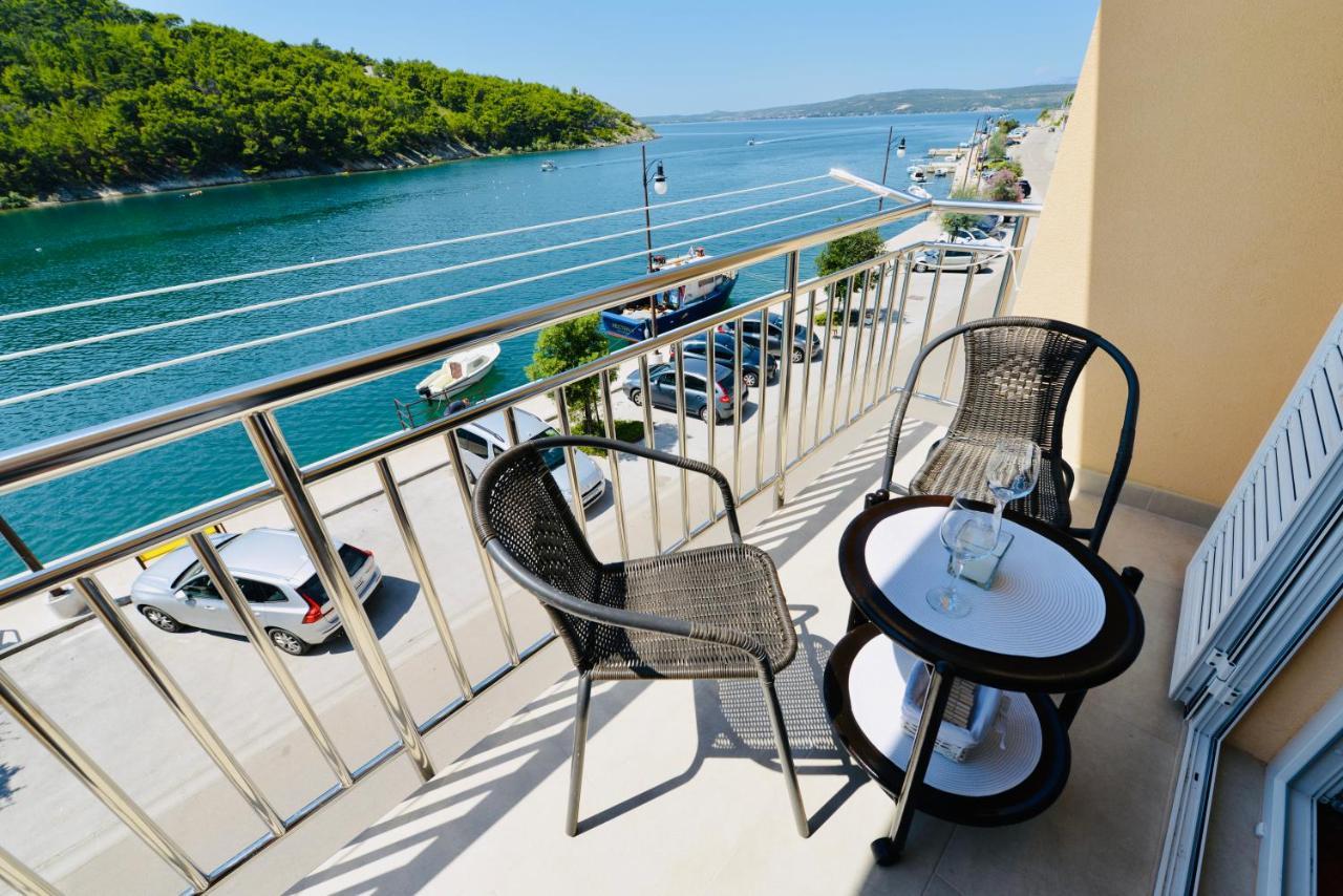Apartment Niksa Novigrad  Eksteriør billede