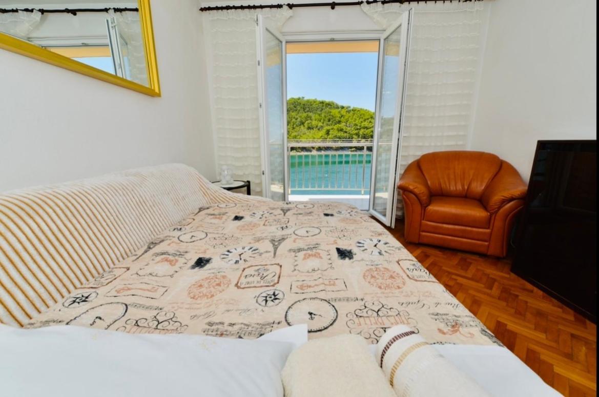 Apartment Niksa Novigrad  Eksteriør billede